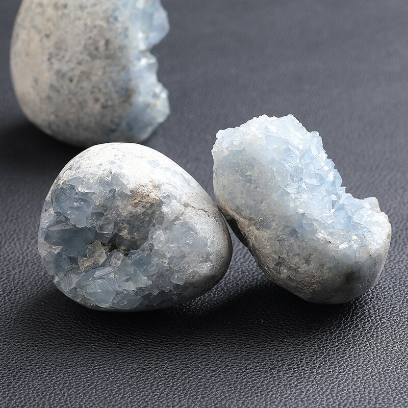 Natural crystal blue crystal cave ornaments, celestite crystal cave for playing with mineral raw stones